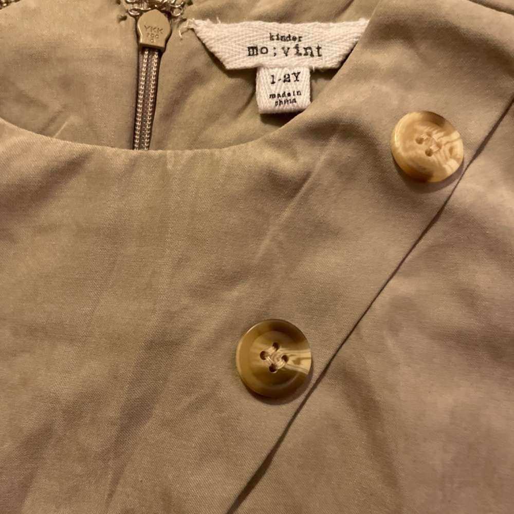 Lovely jacket - Picture 2 of 2